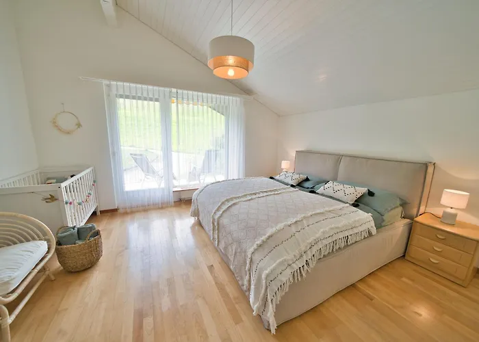 Dreamview Retreat - Breathtaking Views Apartamento Krattigen